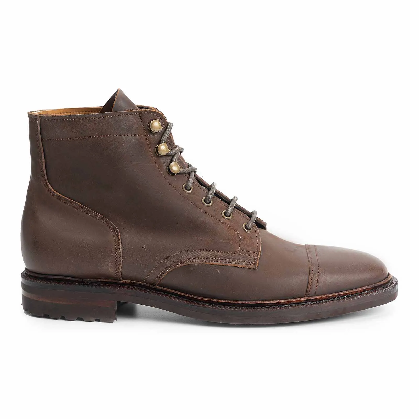 514836 - BROWN WAXY SHELL CORDOVAN - E