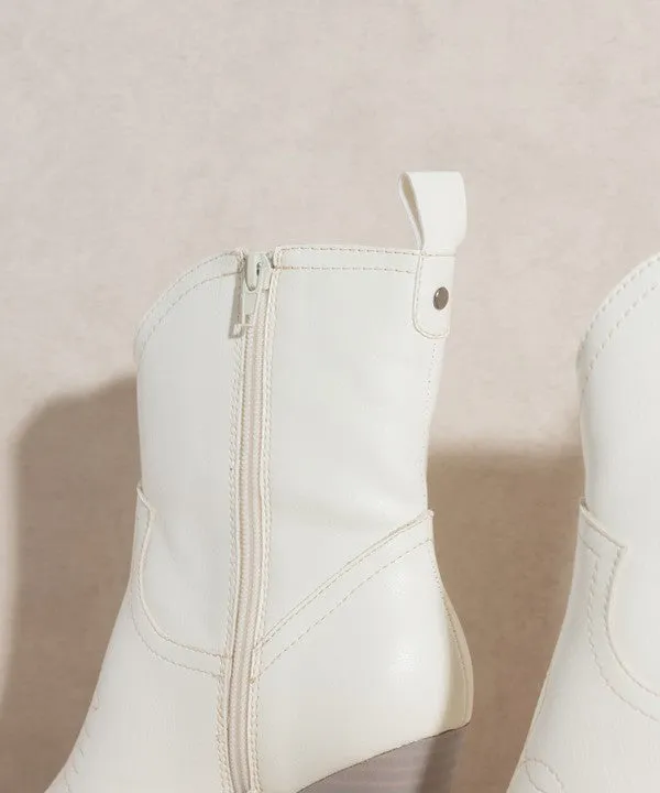 Ariella White Western Short Boot