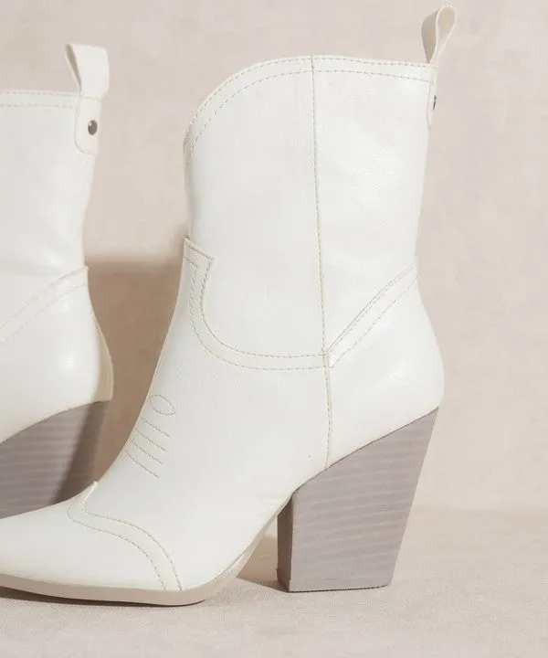 Ariella White Western Short Boot