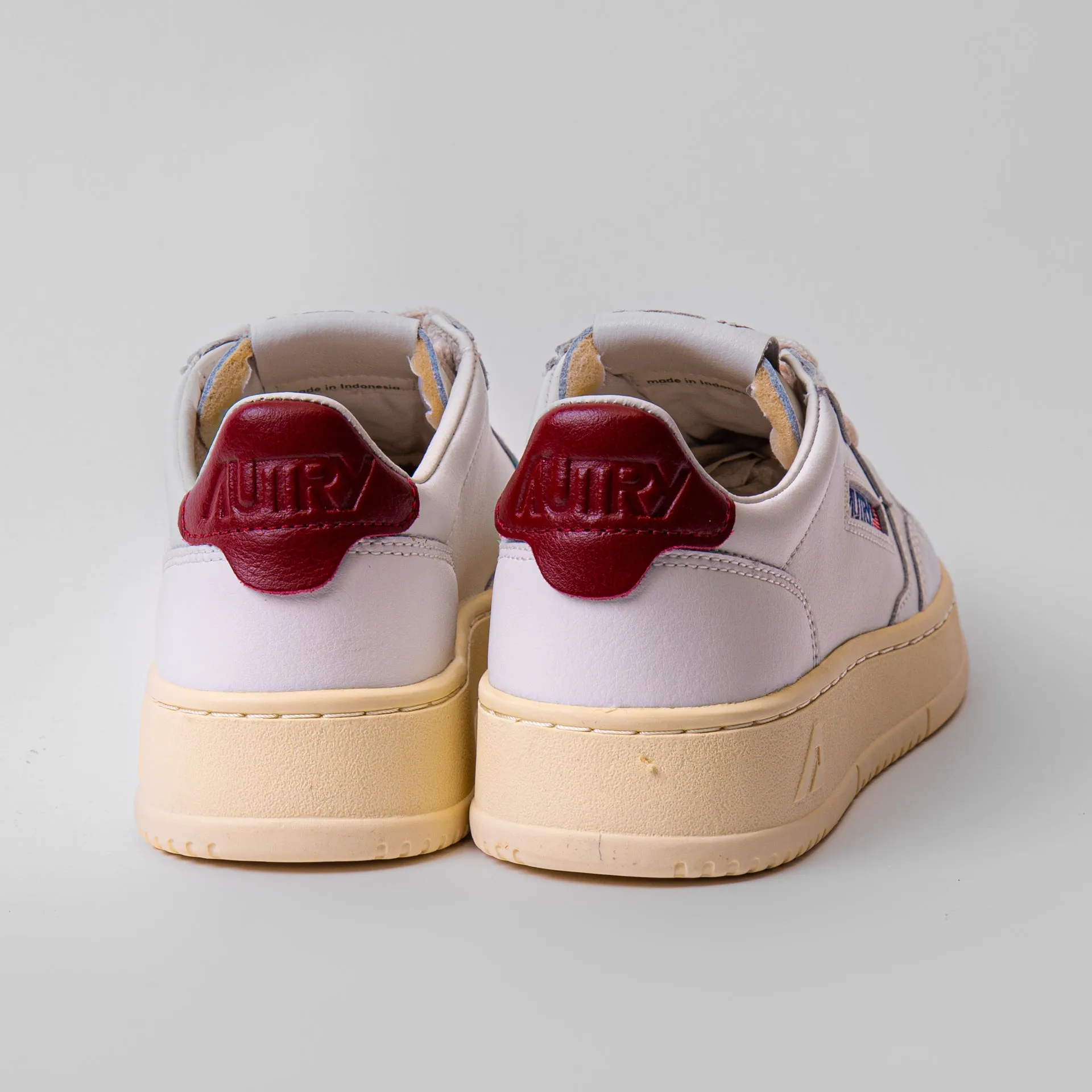 AUTRY MEDALIST SNEAKERS AULW-LL 68