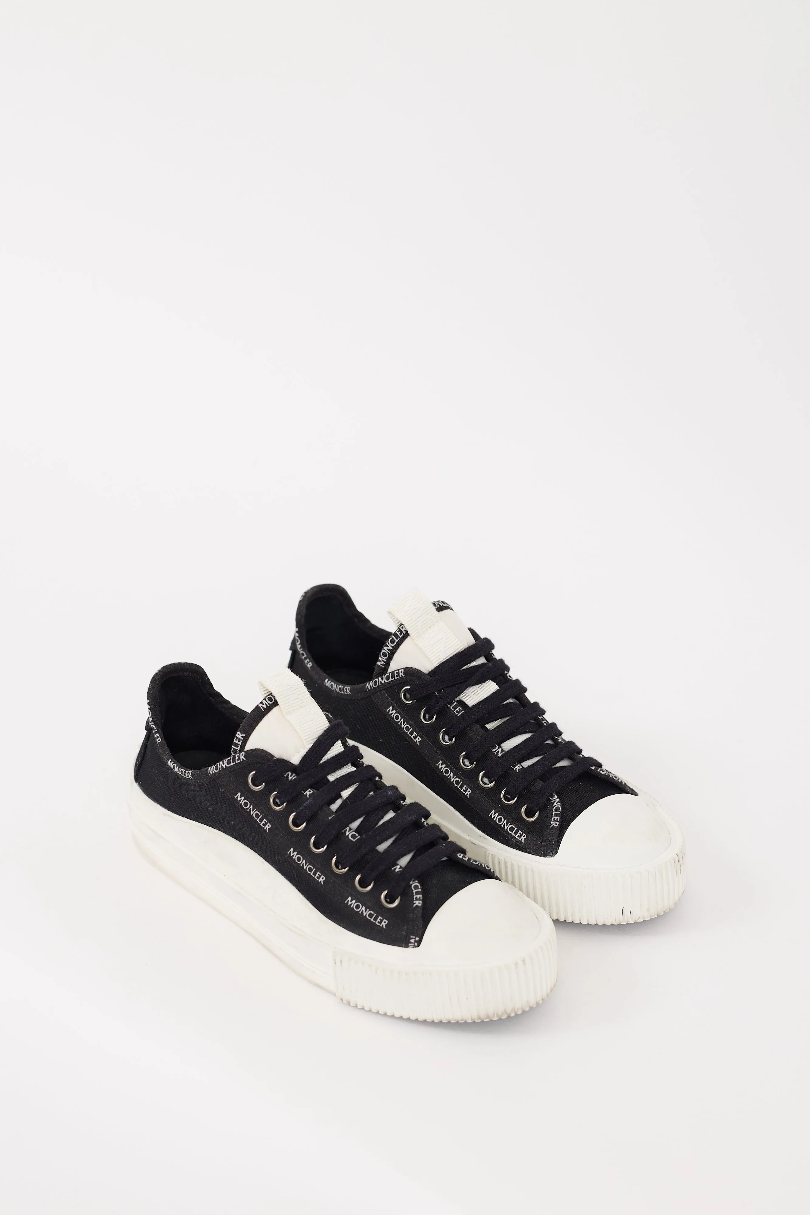 Black & White Canvas Glissiere Sneaker