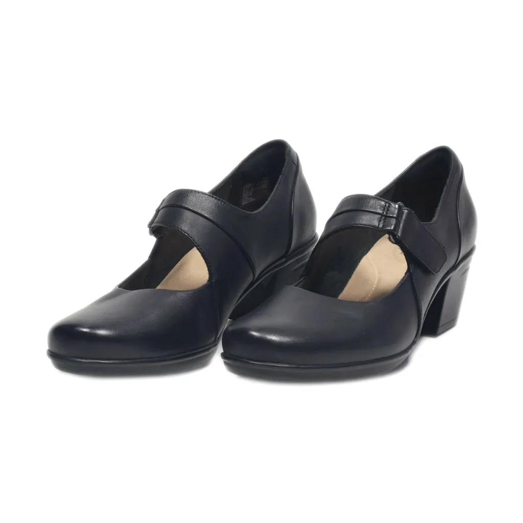 Clarks Mid-Heel Shoes Leather Black Colour For Women