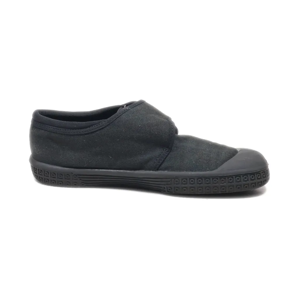 Clarks Sneakers Canvas Black Colour For Kids