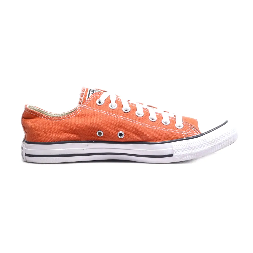 Converse Chuck Taylor All Star Low-Top Sneakers Canvas Orange Colour For Men