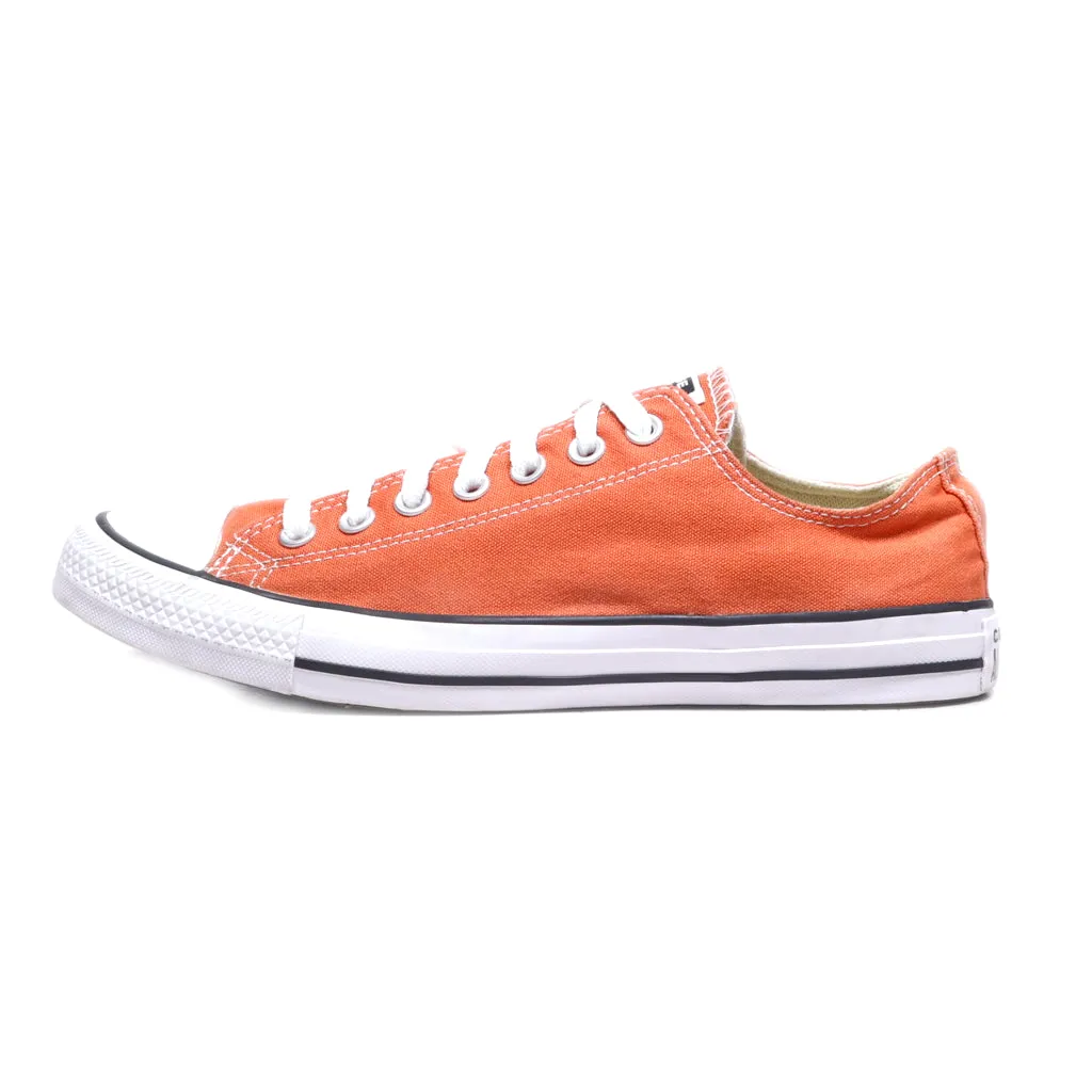 Converse Chuck Taylor All Star Low-Top Sneakers Canvas Orange Colour For Men