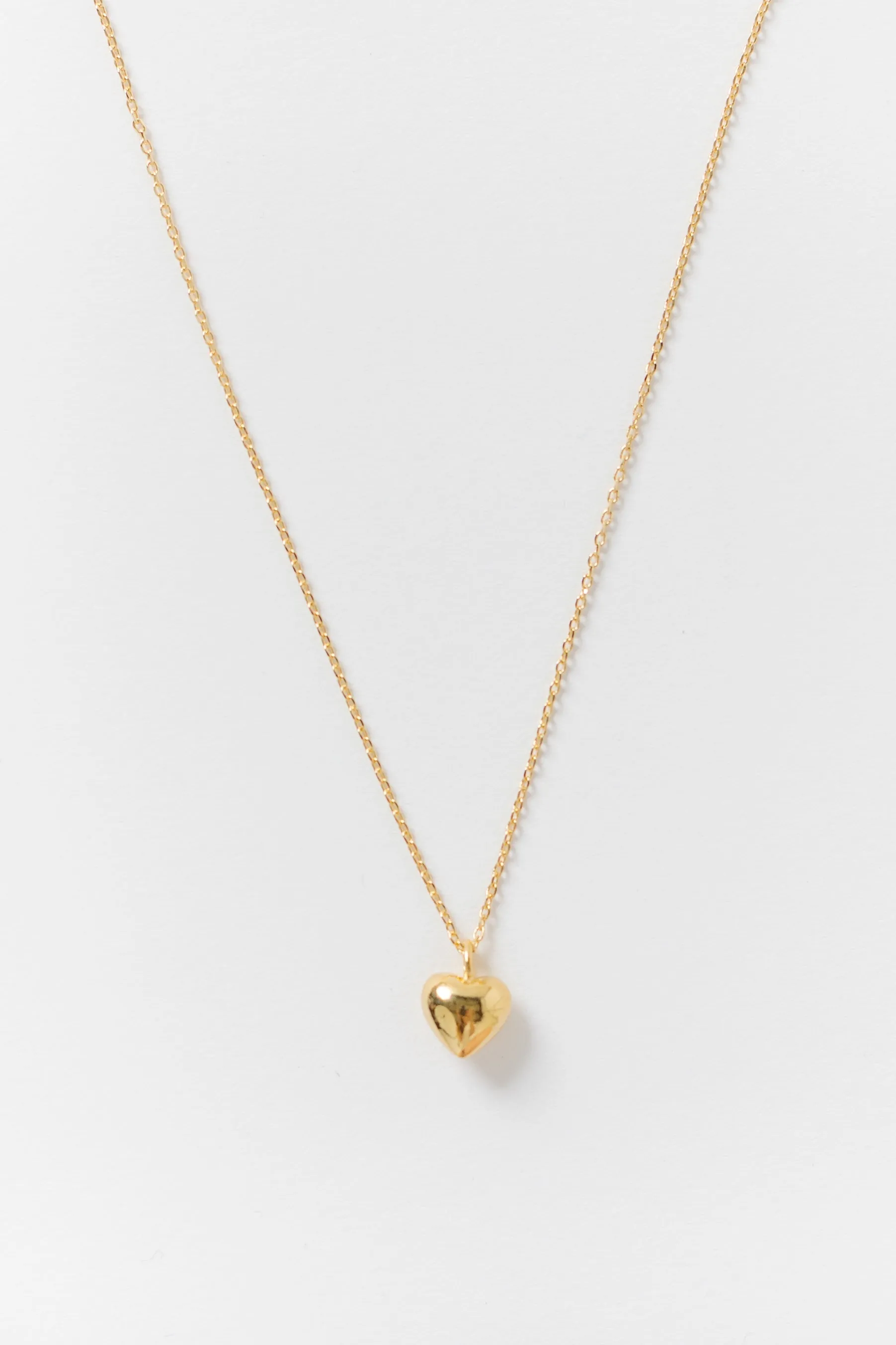 Cove Solid Petite Heart Necklace