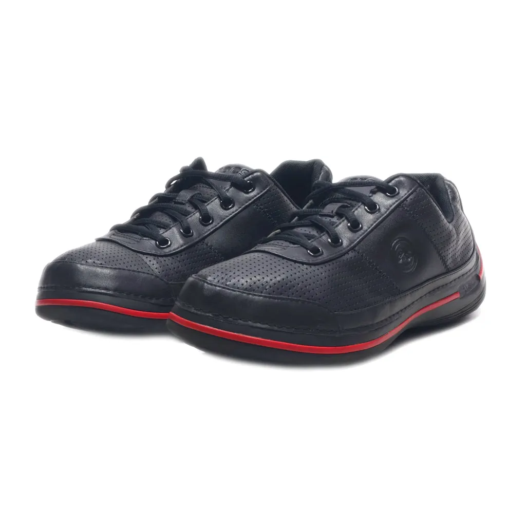 Crocs Sport Shoes Leather Black Colour For Women