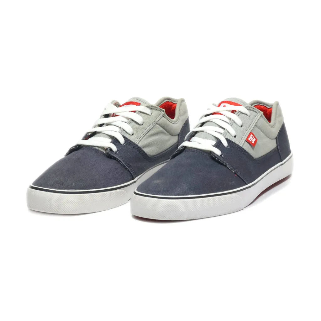 Dc Shoes Low-Top Sneakers Canvas Blue Colour For Men