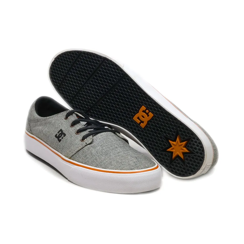 Dc Shoes Low-Top Sneakers Canvas Grey Colour For Men