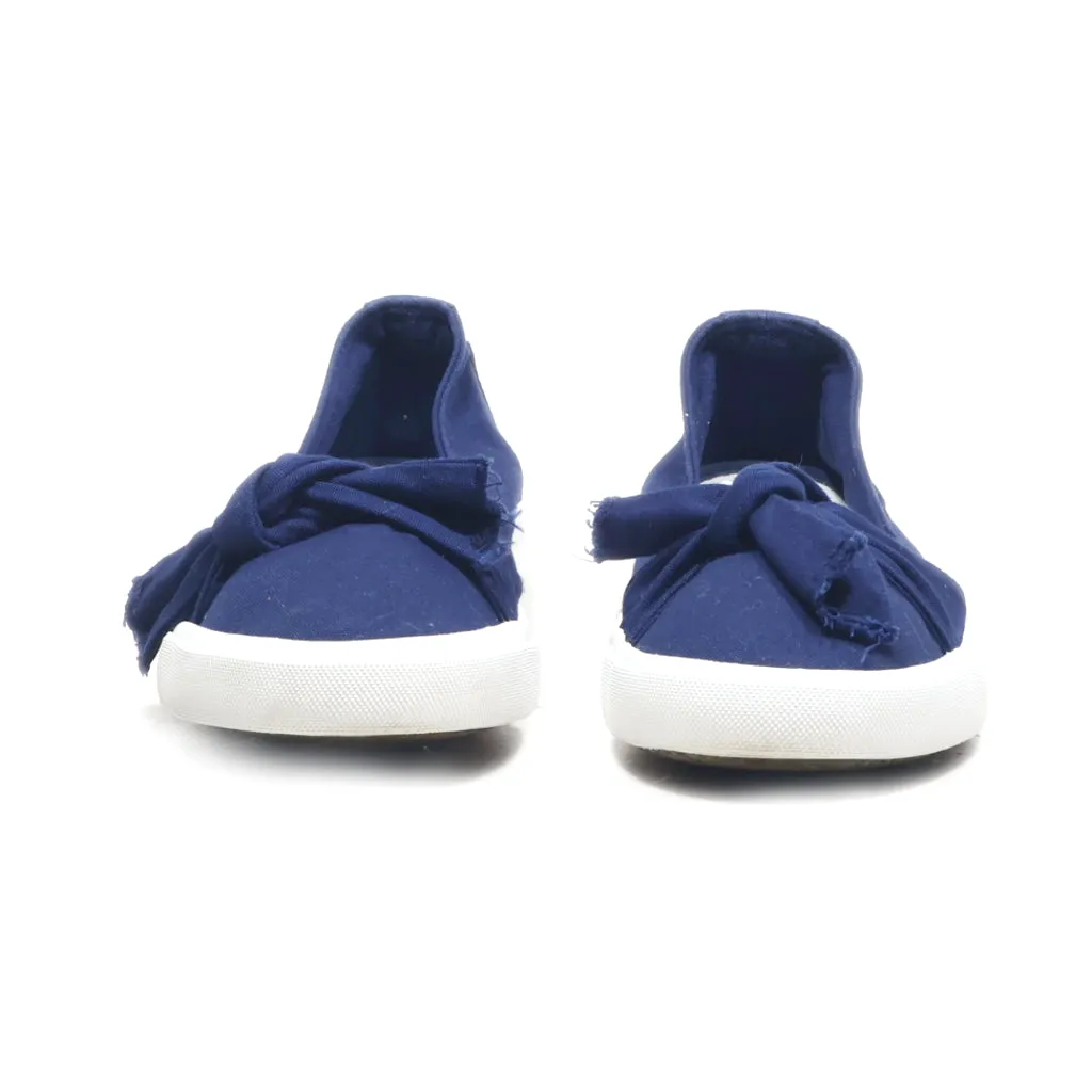 Dockers Gerli Low-Top Sneakers Canvas Blue Colour For Women