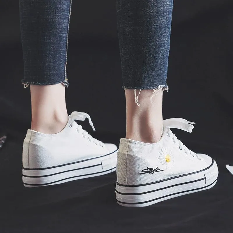 Embroidered platform Low Ankle Canvas Shoes