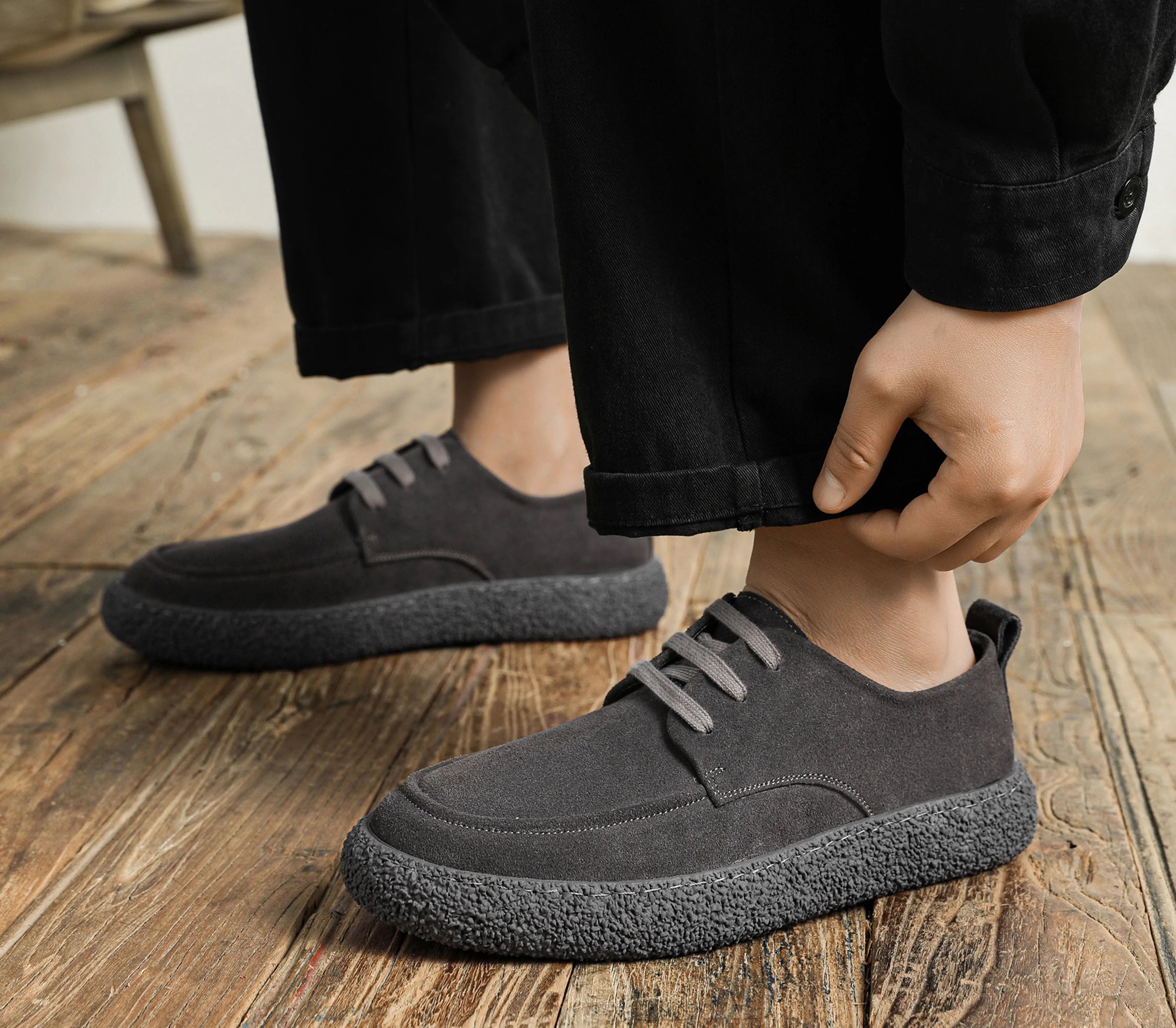 Men's Suede Sneakers Low Top