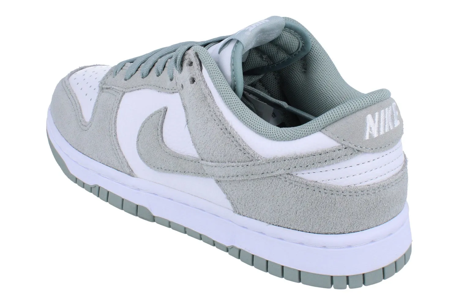 Nike Dunk Low Retro SE Mens Trainers Fq8249  101