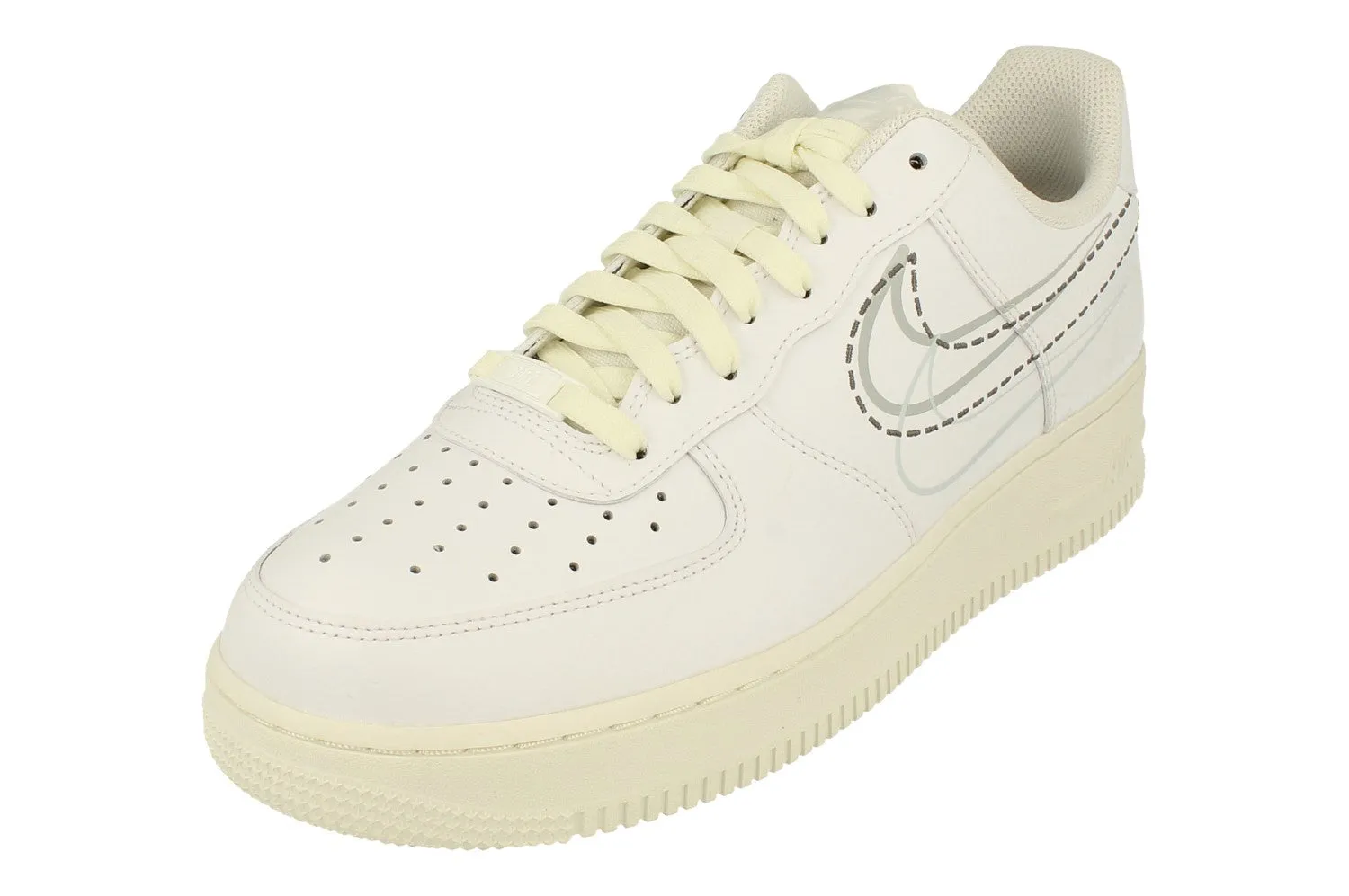 Nike Womens Air Force 1 07 Trainers FV0951 100