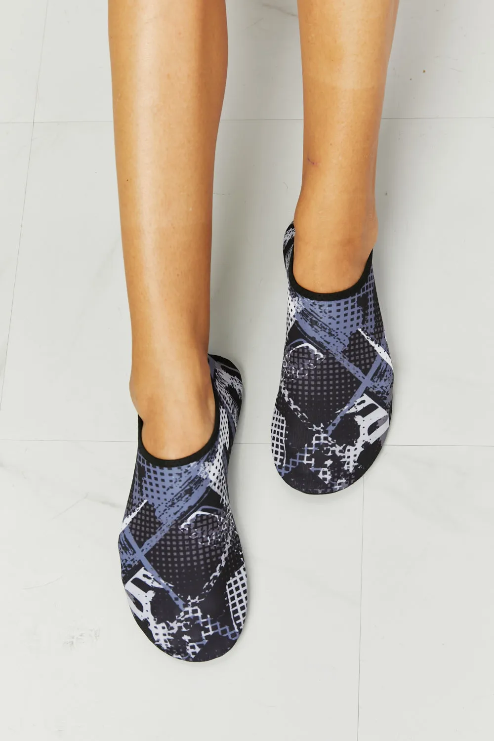 On The Shore Water Shoes in Black Pattern