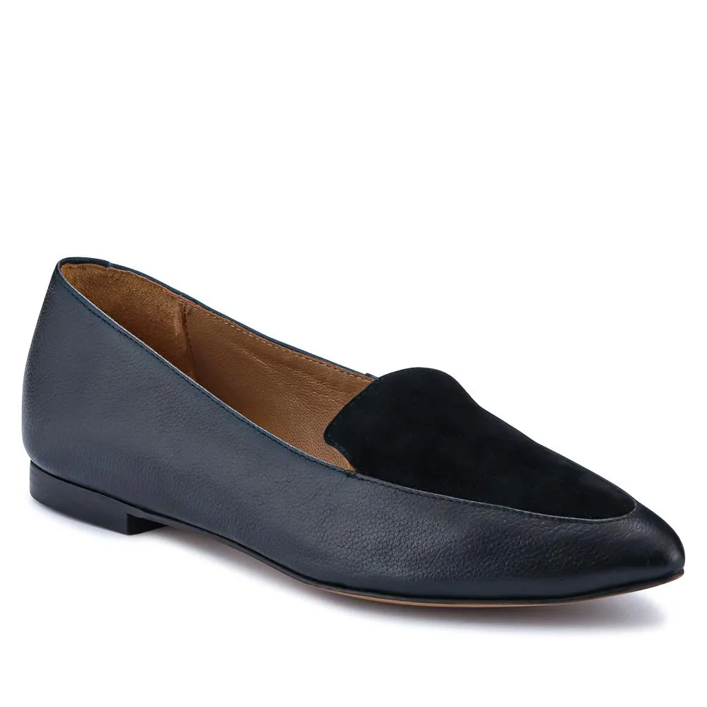 Sicily Leather Slip-On Shoes - SICILY / 326 204