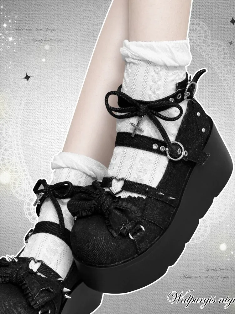 Witch's Sweetheart Platform Shoes