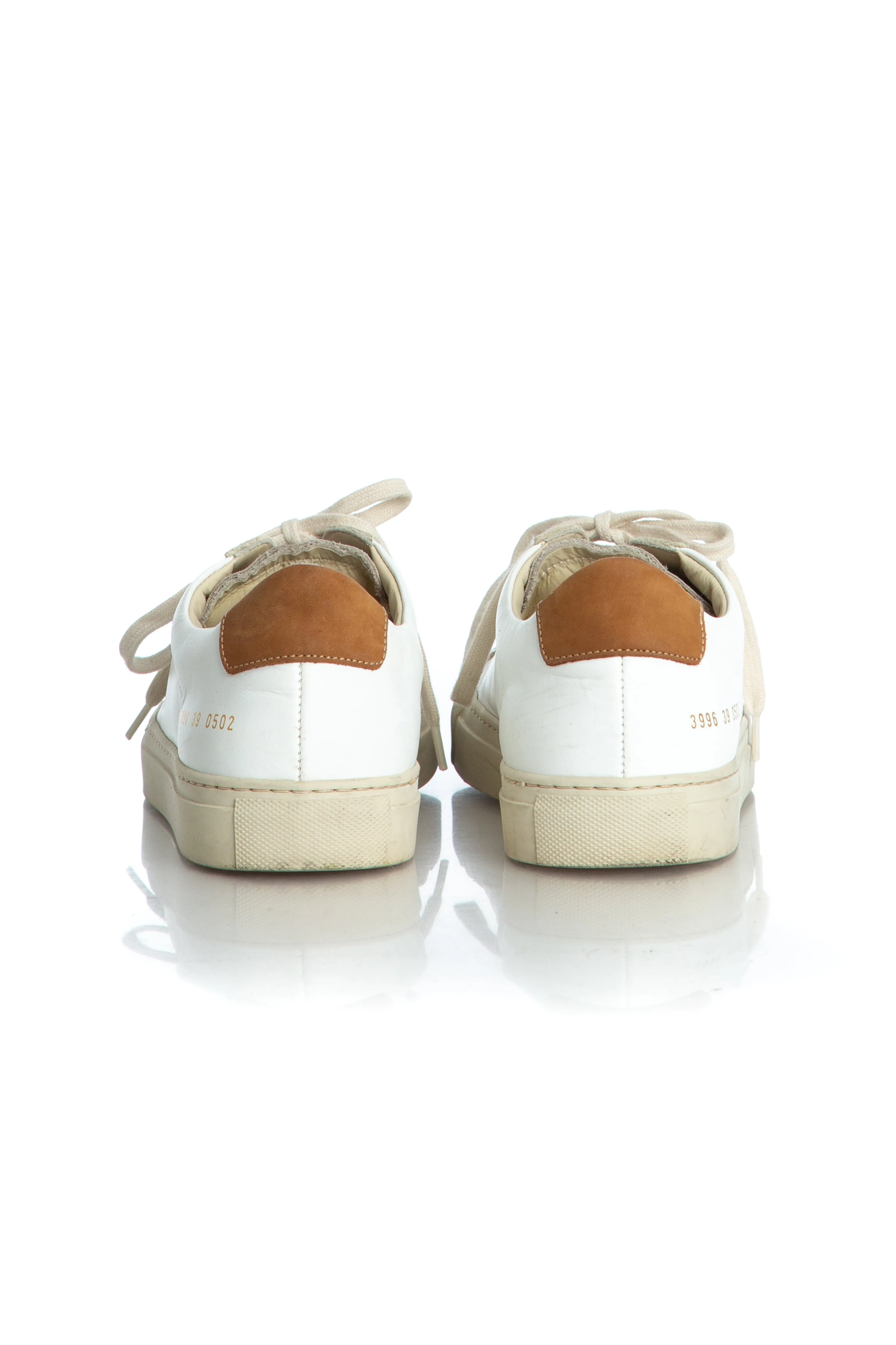 Woman by Common Projects, Talla 9